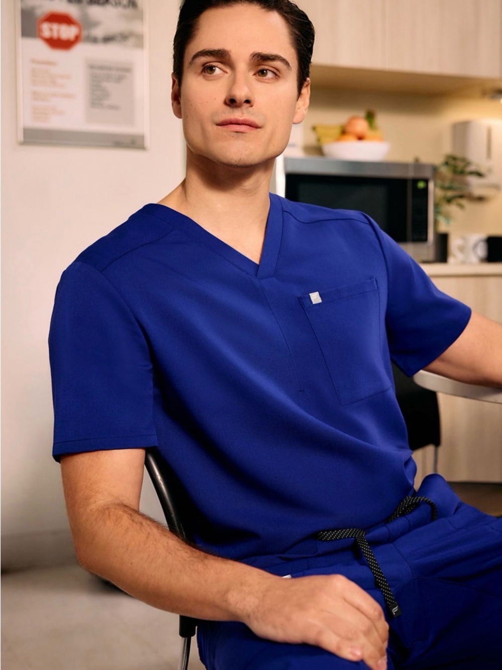 Fabletics Men's V-Neck Scrub Top in Navy